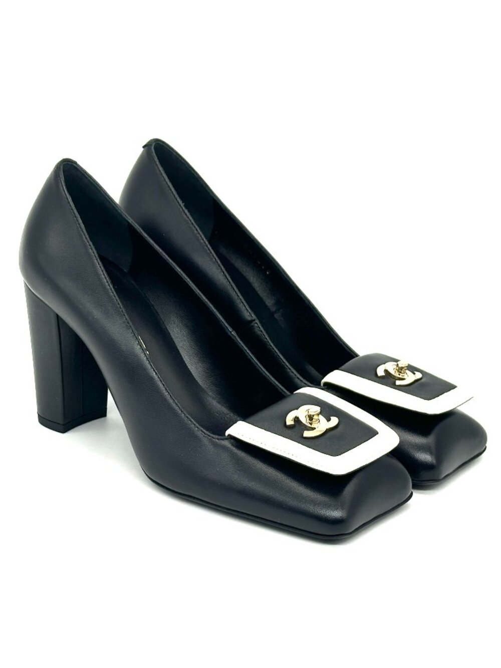 CHANEL 26S Leather Square Toe Turnlock CC Block Heels Pumps Shoes Black Ivory - Picture 5 of 16
